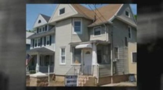 Live a Comfortable Life in a Staten Island REO Property!