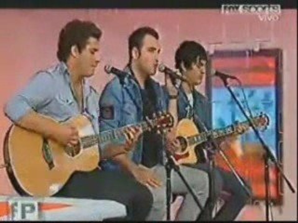 VOY A ESTAR REIK {acoustic}