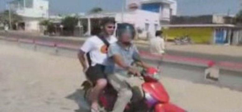 /Users/youko/Desktop/vietnam V1