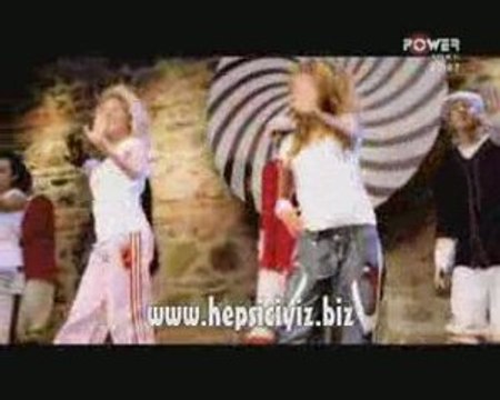 Grup Hepsi 4 Peynirli Pizza