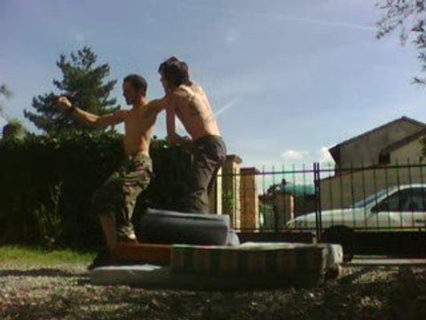 catch amateur : magic air derby vs eat the rich