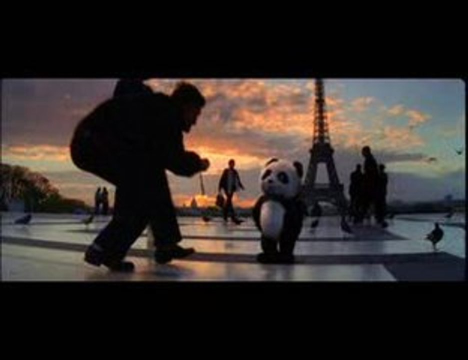 Panda prend l'avion - Publicité Finnair