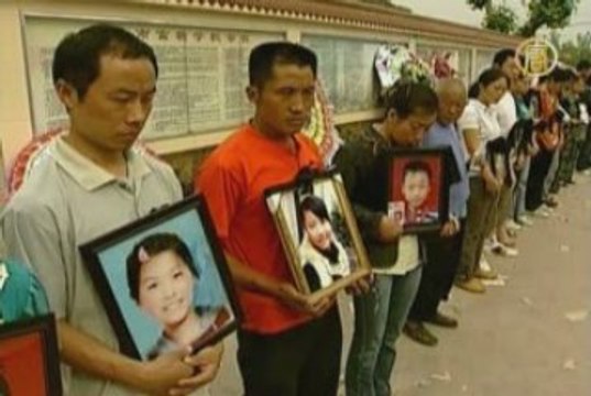 Перед судом над активистом задержали 11 его друзей