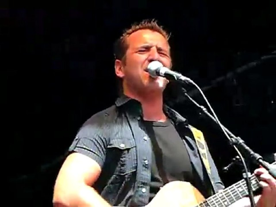 Esthen aux Francofolies de Spa 2009 medley