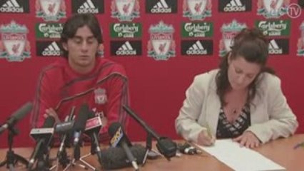 Aquilani's First Press Conference in Liverpool