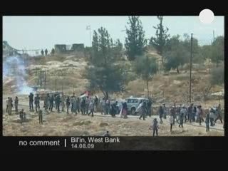 Manifestations contre la barrière israélienne en Cisjordanie