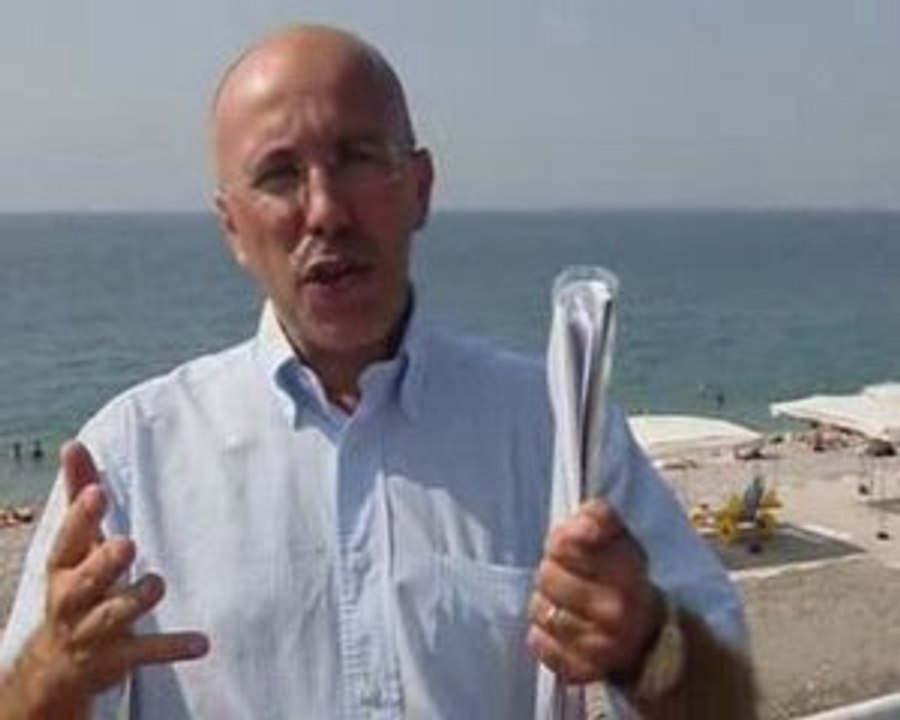 Caravane UMP à Nice_Mot d'Eric Ciotti aux jeunes pop 06