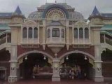 Tokyo Disneyland - Entrée Monorail