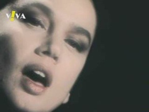 Sezen Aksu - Masum Değiliz