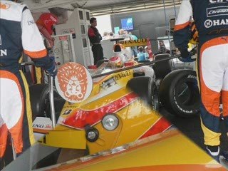 Alonso au stands au Mans