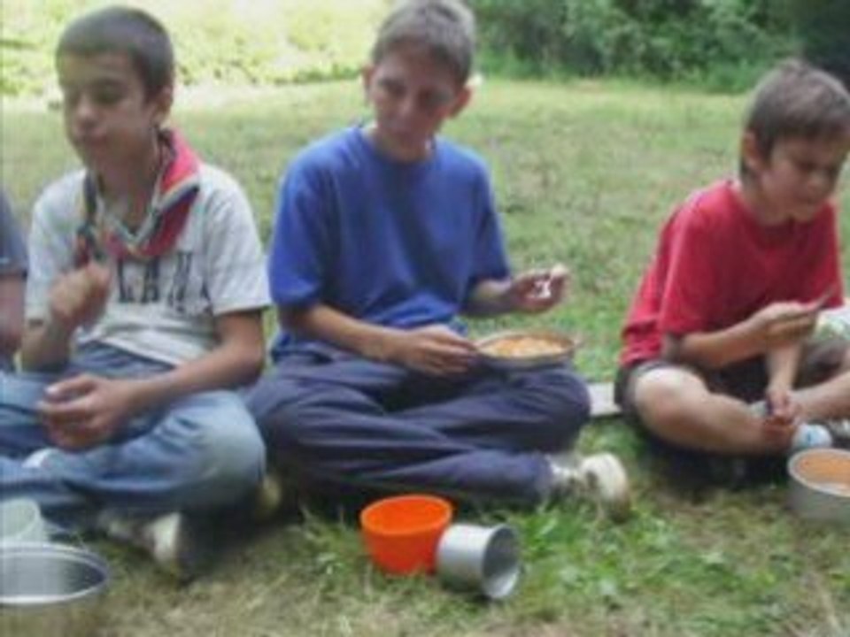 SGDF Scouts et Guides de France Camp 2008 Video 1