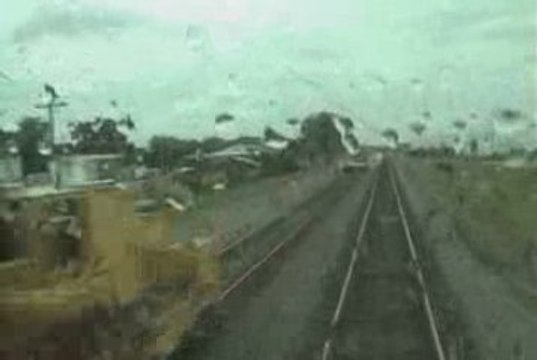 Metra #506 cabcar ride: passing MOW vehicles on Geneva Sub