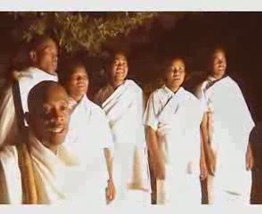 Zanahary tsy mba tia - Saotra sy Dera