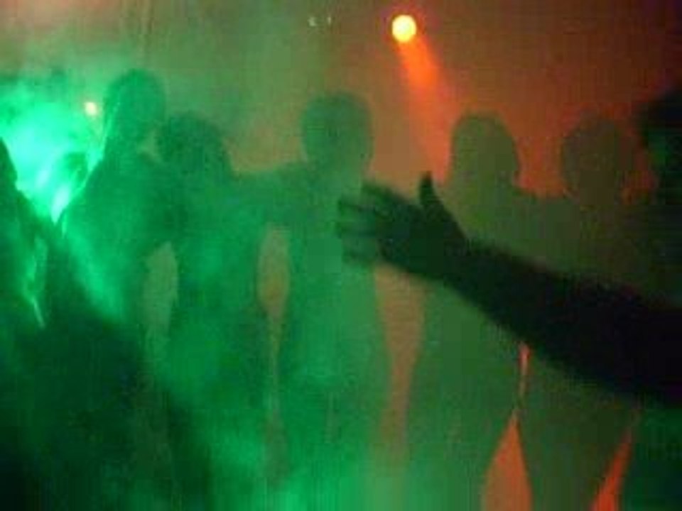 Fin d'un moment tendresse et le debut des lacs du conemara!