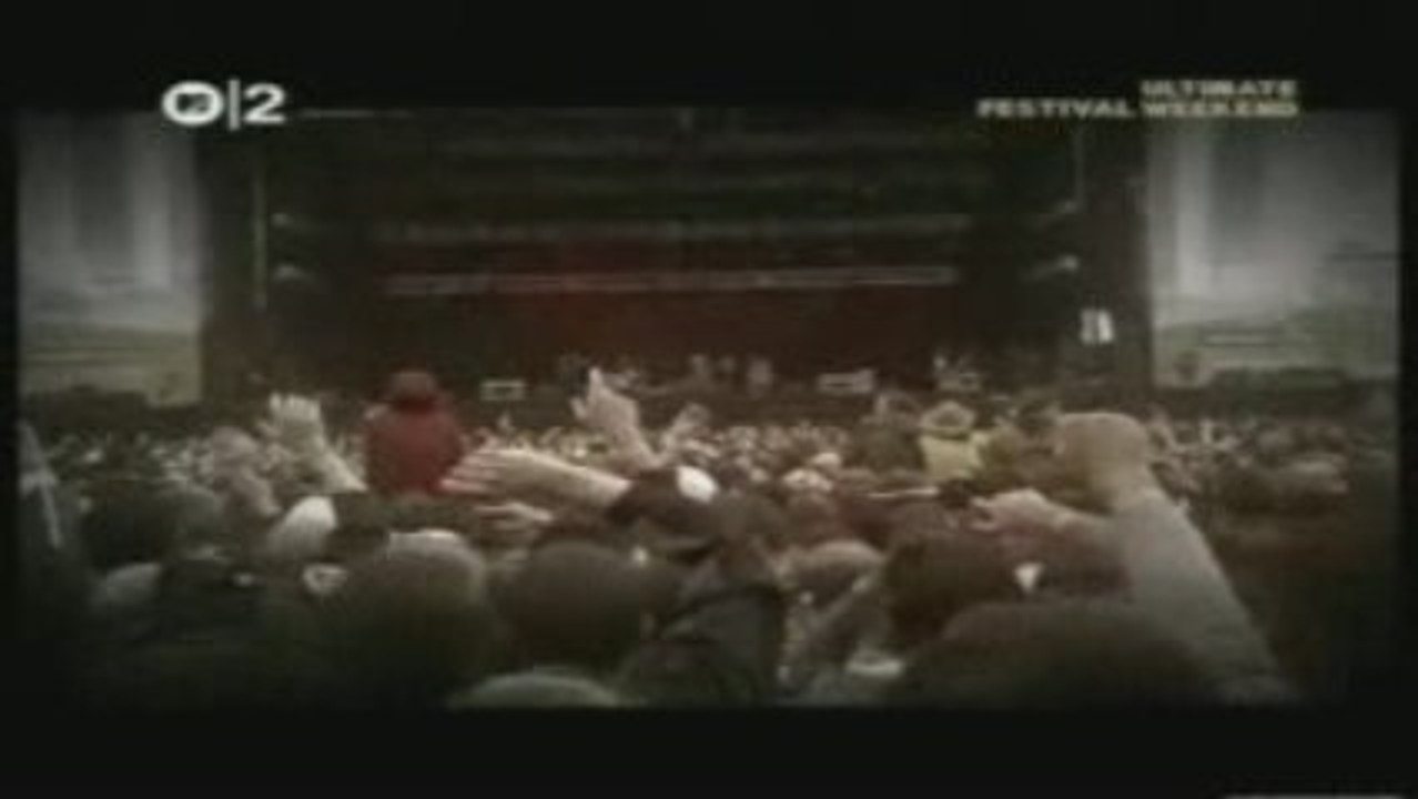 arctic monkeys - when the sun goes down oxegen 2006