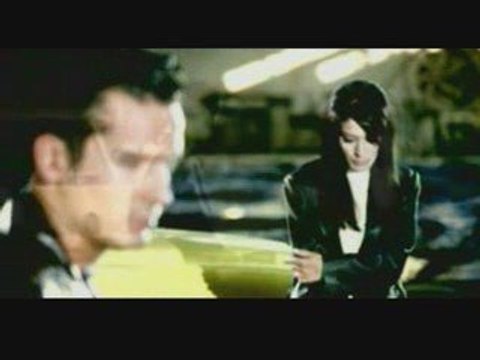 Nazire - Yüregime Kar Yagiyor