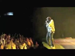 Bad News Brown opening for Snoop Dogg