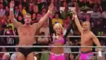 The Hart Dynasty New Entrance 2009