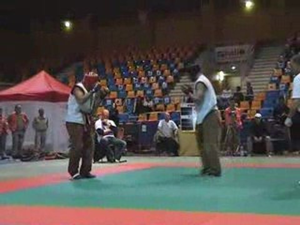 COMBAT 1 TAREK COUPE DE FRANCE 2009 DE LUTTE CONTACT