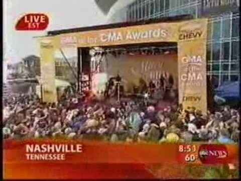 GMA Awards Bolt Performance