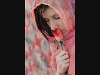 BEN SENDE SEVMEYİ SEVDİM