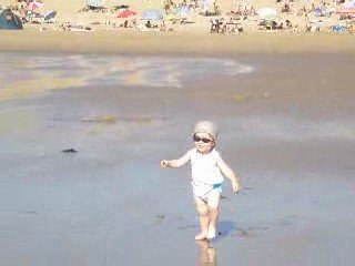 1er bain de mer (15/8/09)