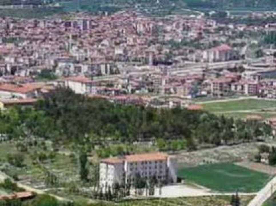 zile ve yöresi havaları(samanlıkta serçeler)www.zileweb.com