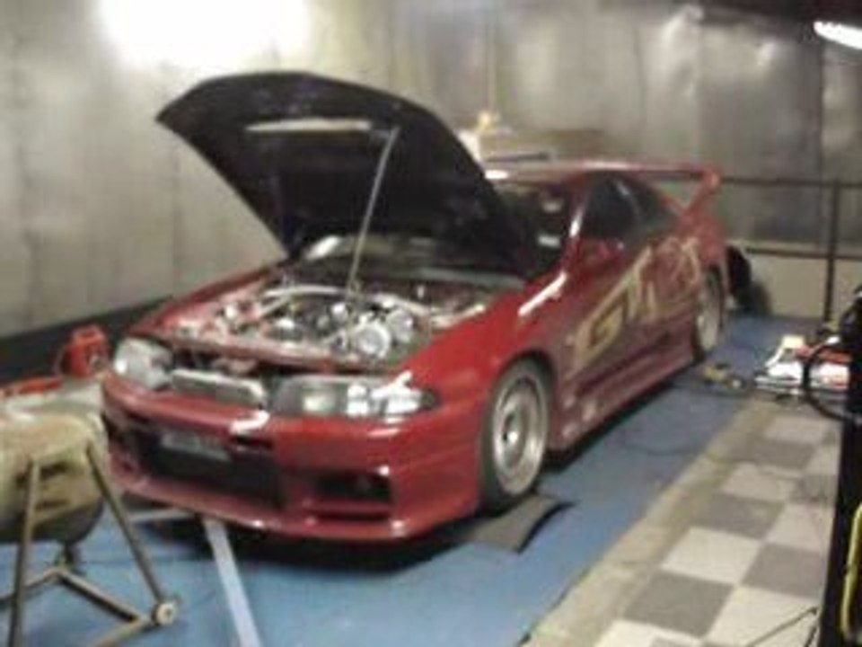 Skyline 853 HP de Fred retour de flamme
