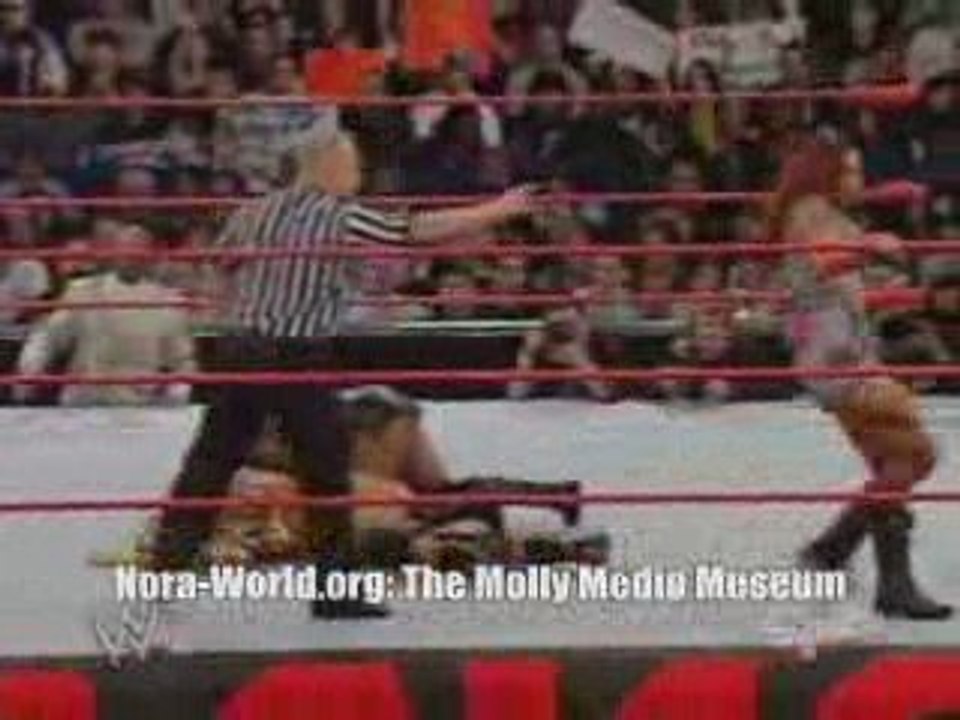 RAW 03-15-04 - Molly & Jazz vs Victoria & Lita