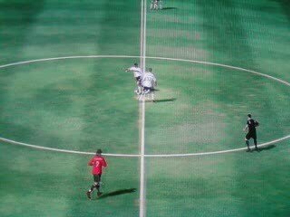 but fifa 09 exceptionnel milieu de terrain magnifique