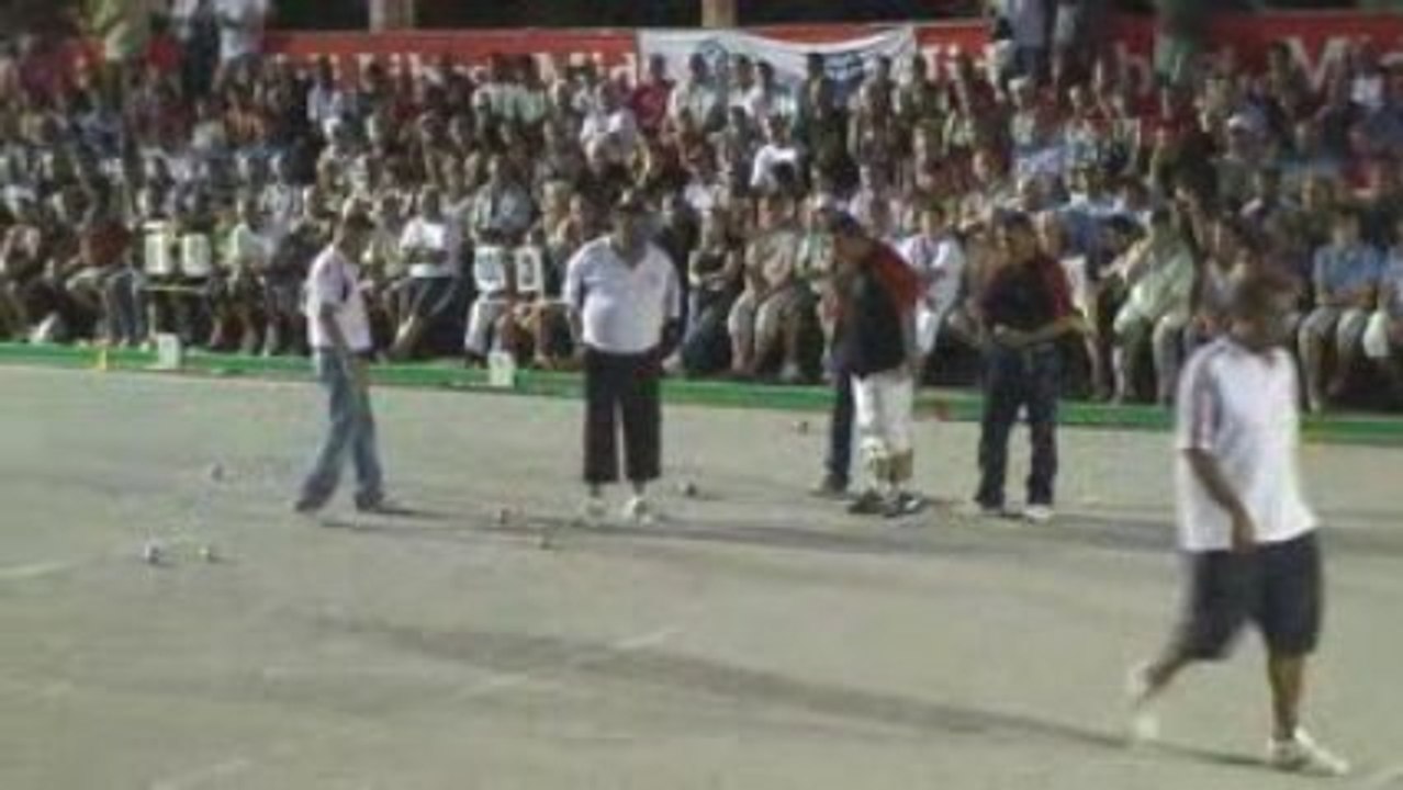 Pétanque. Mondial de Millau triplettes