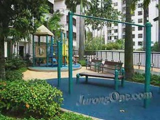 THE MAYFAIR, Chinese Garden MRT