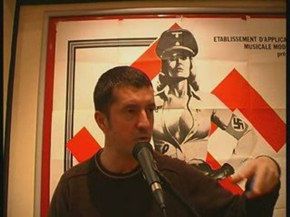 Absurde Reportage partie 4 sur 5