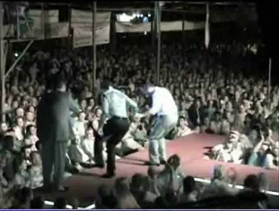 Cengiz Kurtoğlu ( 37. Arhavi Festivali full 4/4 )