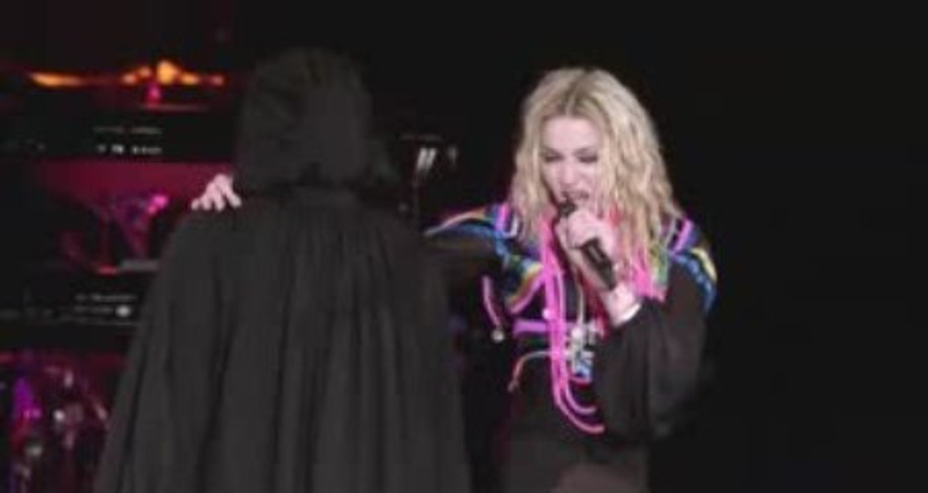 Madonna - Spanish Lesson (Sticky & Sweet Tour)