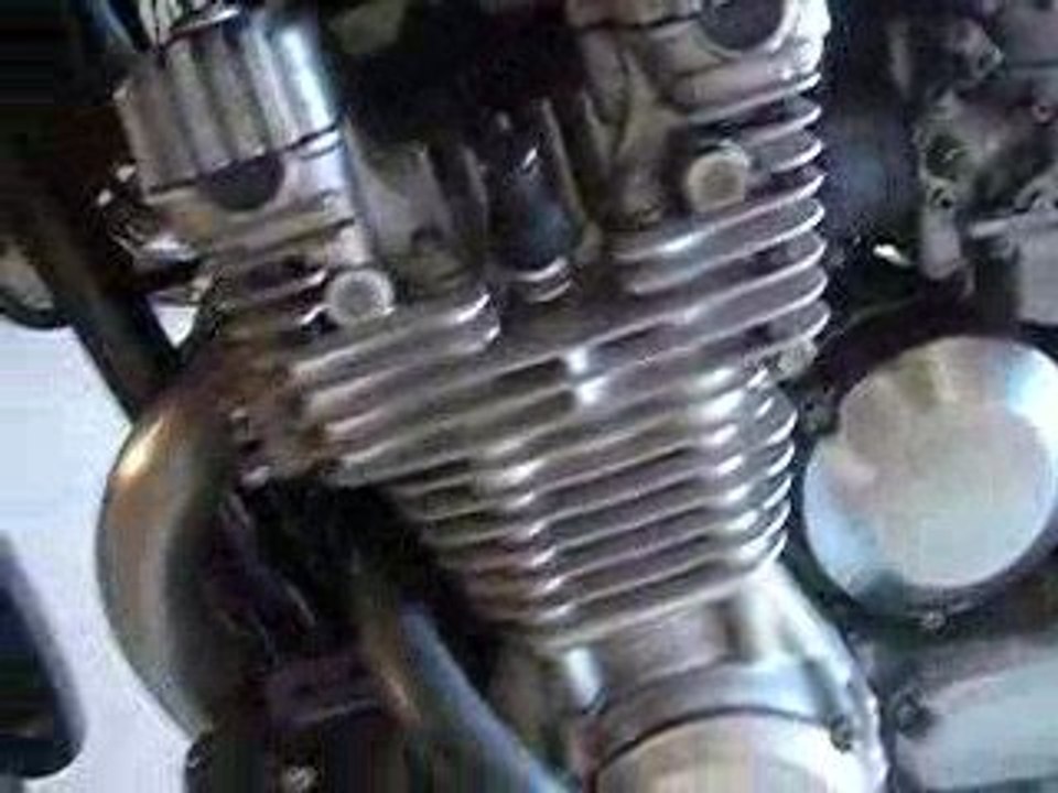 900 XJ 88