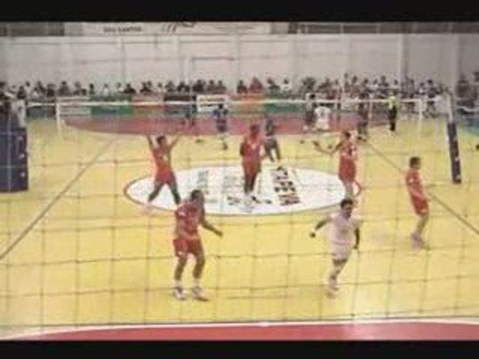 Deivid Silveira - Outside Hitter Receiver # 12 red  part 2