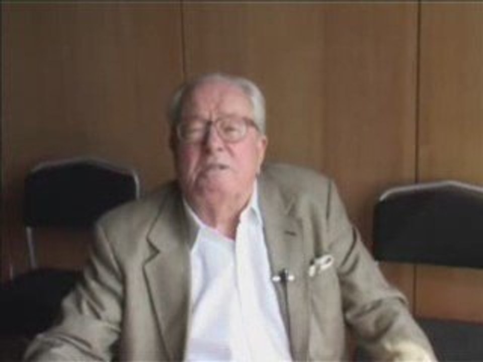 FN - Le Pen - JB 155 - Burkini, racailles et MPF 14/08/2009