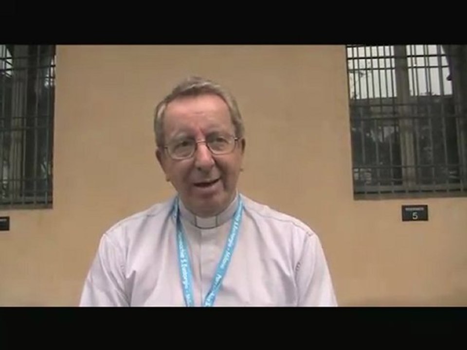 Père Michel Pierron, curé à Moulins