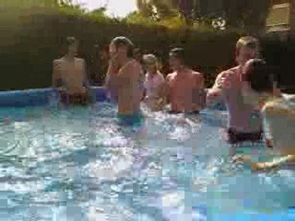 catch piscine