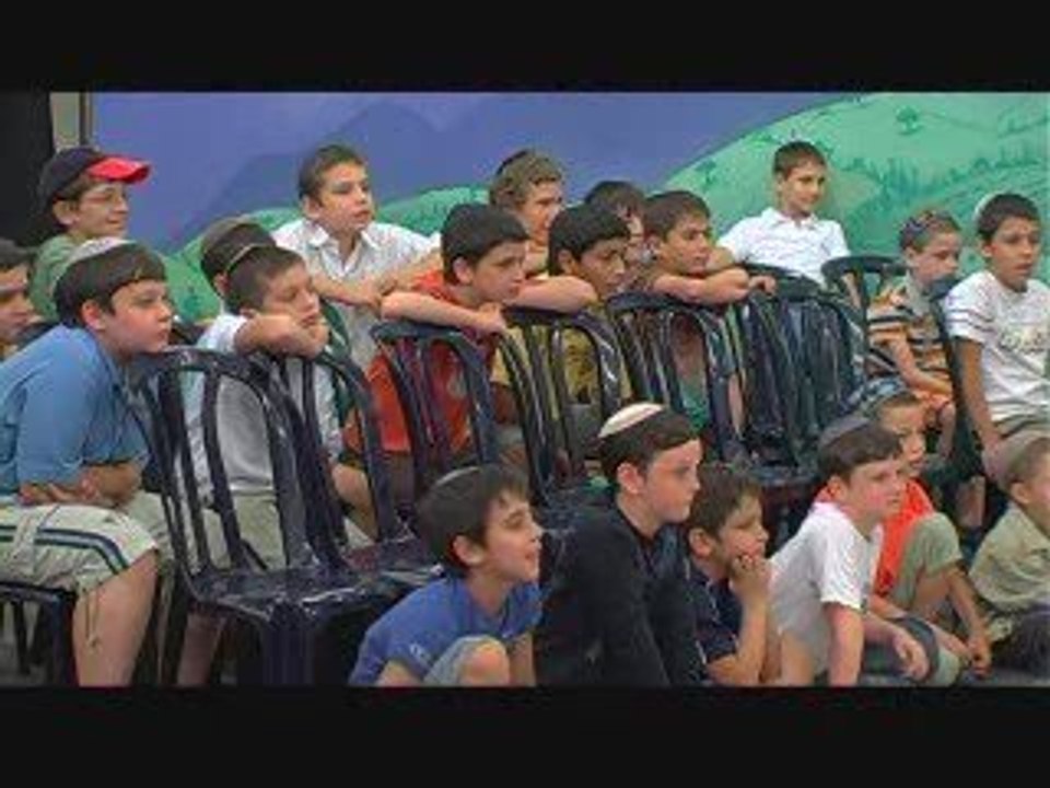 לגדול בכיף - הצגה - זאב וכבשה