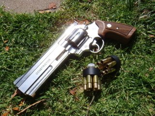 Resident Evil Rebirth: Walkthrough 16/.44 Magnum FTW