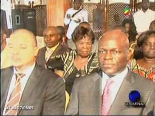 Emilienne Raoul face aux opérateurs de la micro-finance