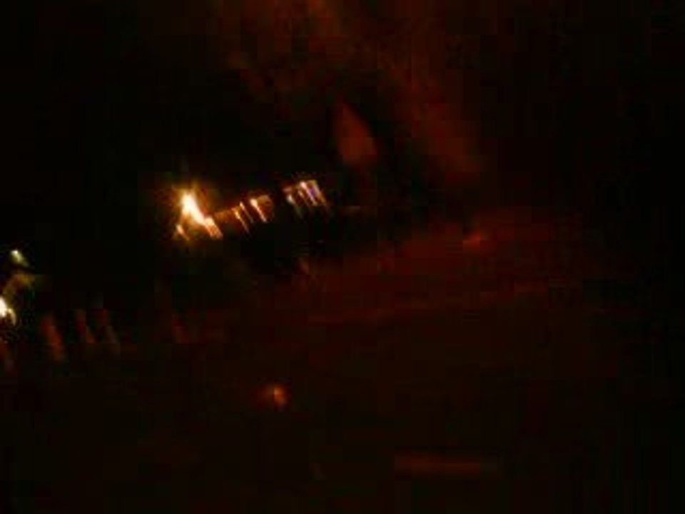 "Eux ils veulent se battre !_ ce sont pas nos amis je crois"