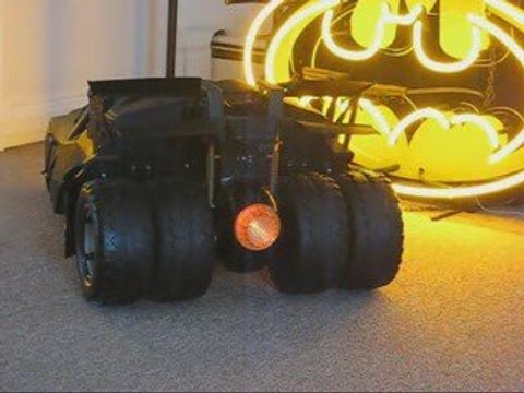 Hot Toy! Batmobile Tumbler RC from Batman Begins