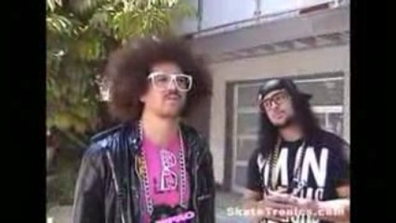 SkateTronics.com LMFAO interview "OnTheMic"