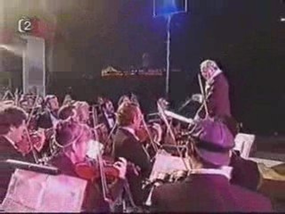 Jean Michel Jarre - Millenium Concert From Egypt