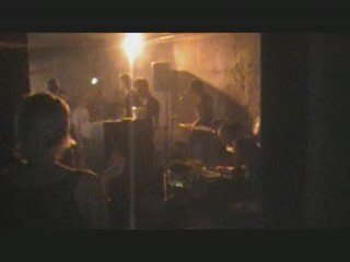 TOUJOURS RIEN en Live à LYON (Punk Rock)