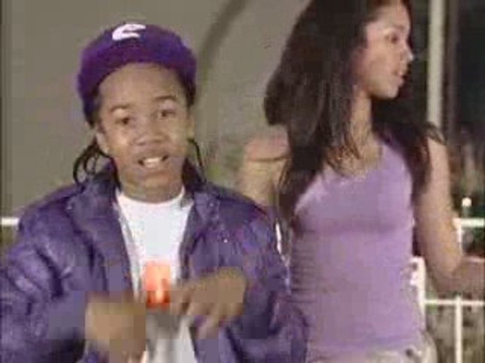 Jasmine V andScooter Smiff - Kiss Me Through the Phone