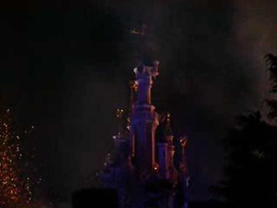 feu d'artifice disneyland paris